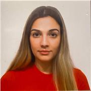 Doy clases de arte hice modalidad de arte en bachillerato, soy restauradora de arte y gestora de patrimonio cultural